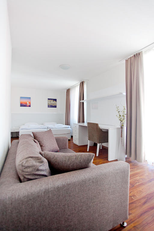 Premium Apartments By Livingdowntown Zürich Exteriör bild