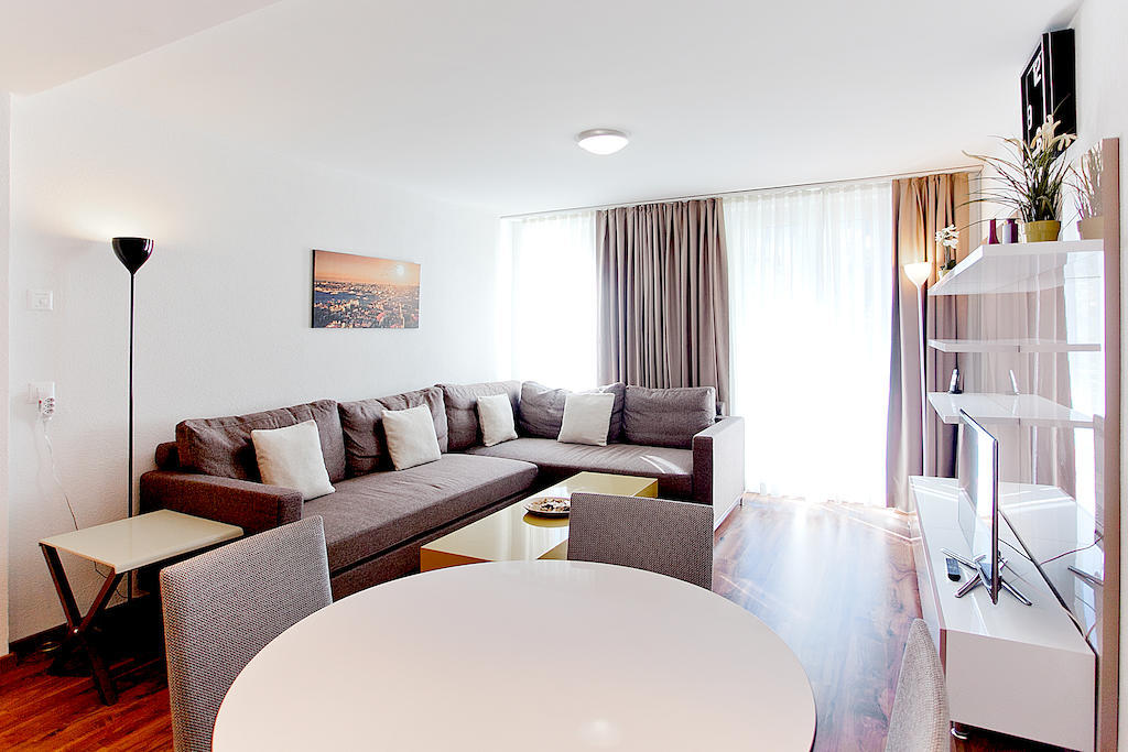 Premium Apartments By Livingdowntown Zürich Exteriör bild