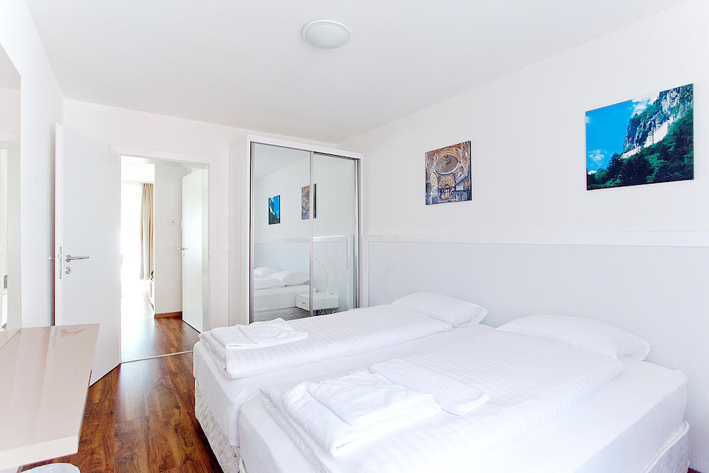 Premium Apartments By Livingdowntown Zürich Exteriör bild