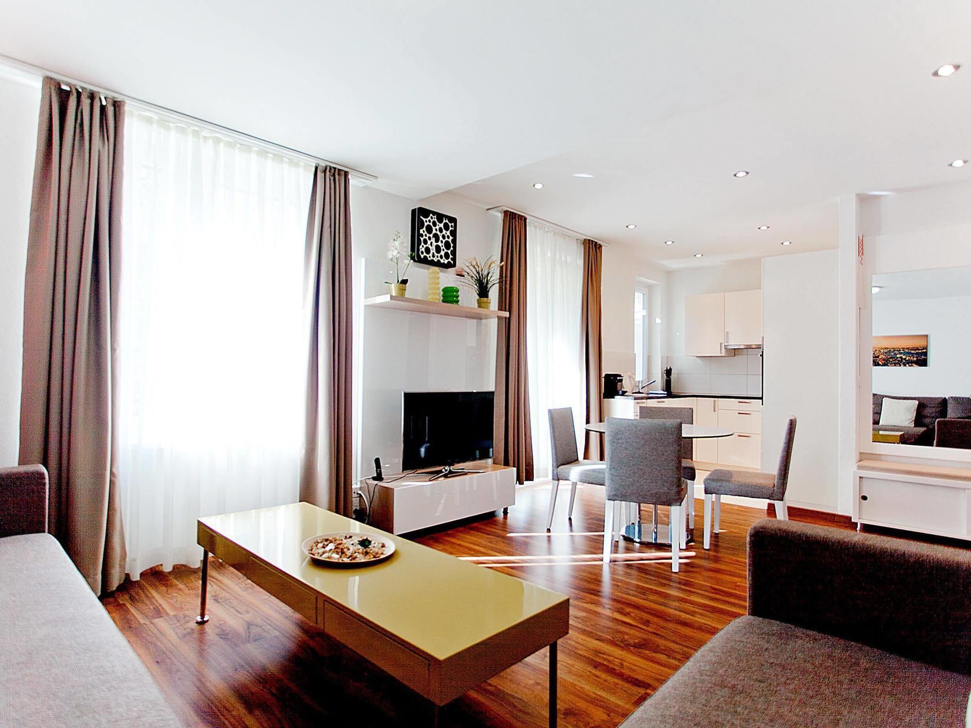 Premium Apartments By Livingdowntown Zürich Exteriör bild